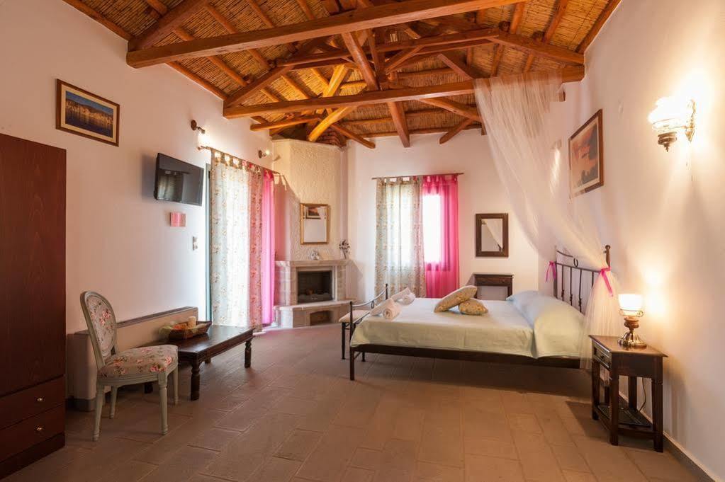 Lithoessa Luxury Aparthotel