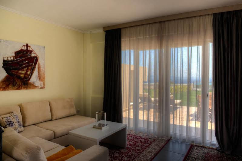 Sunny Villas Villa