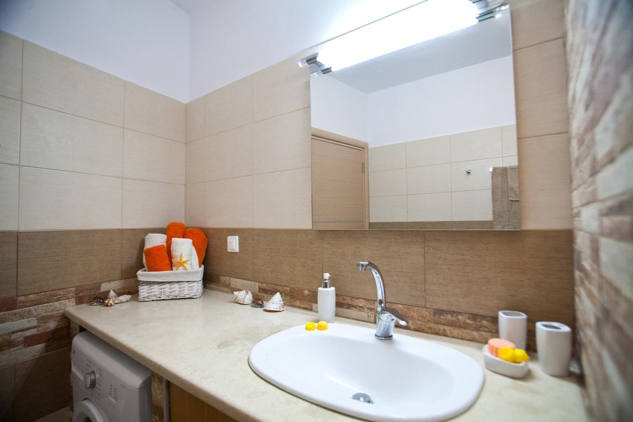 Sdregas Flats * Masouri