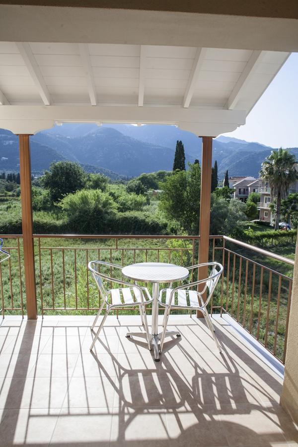 Athineon Hotel
