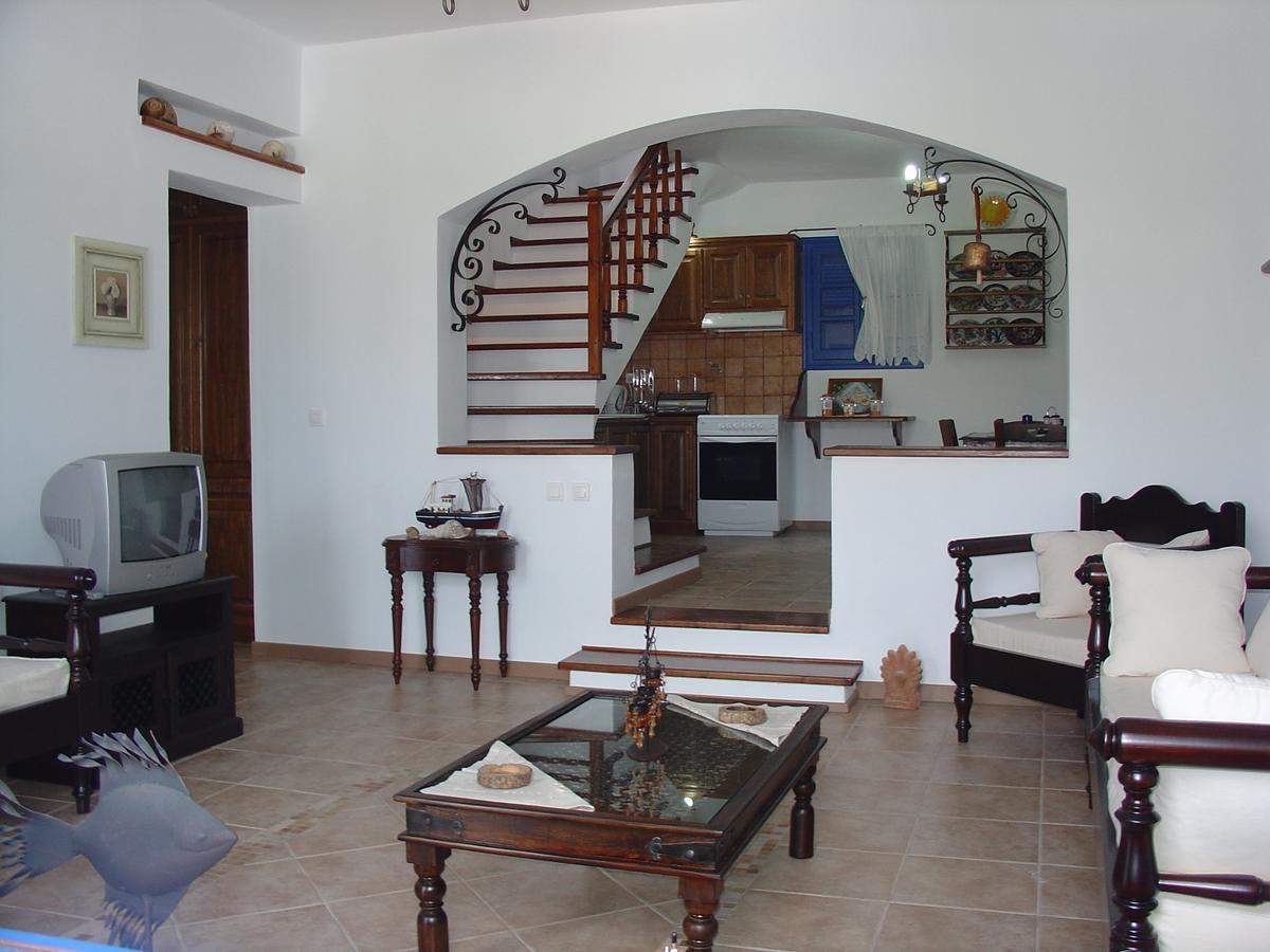 Helios Lipsi Aparthotel *