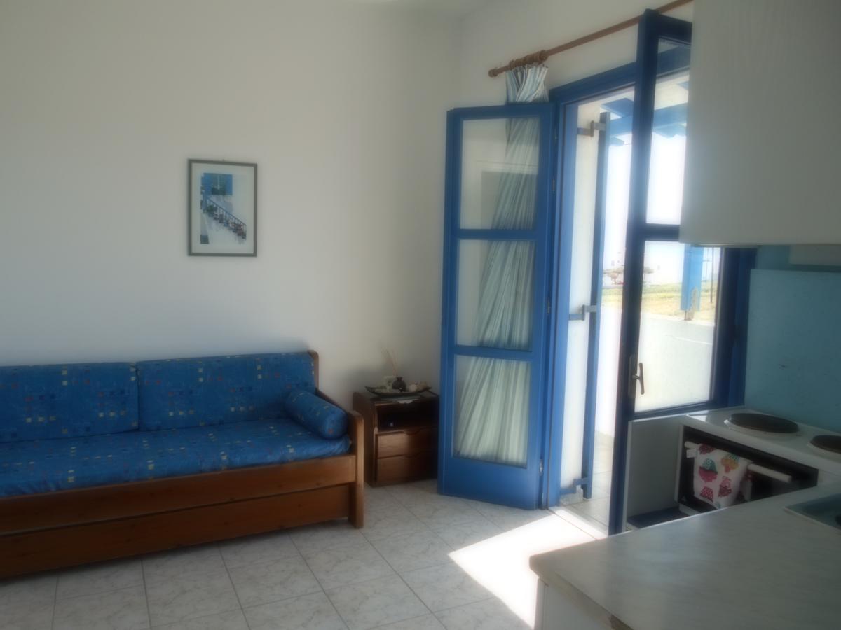 Antonis 3* Adamantas (Milos)