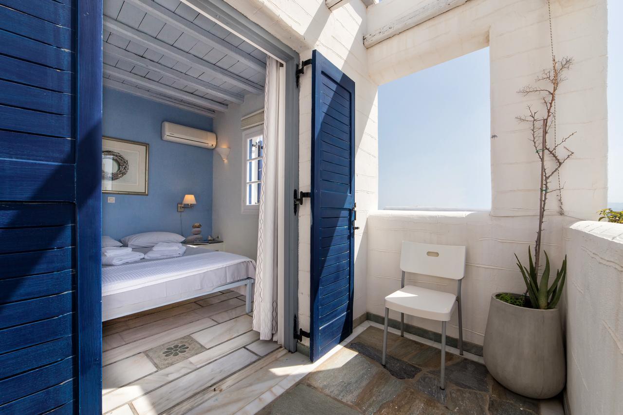 Pure White 1bd House With Amazing Sea Views In *