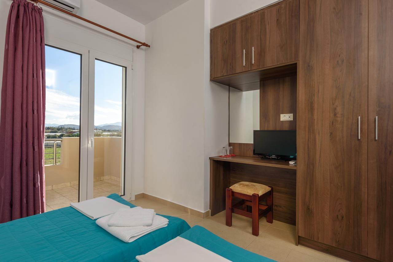 Villa Elpidis *