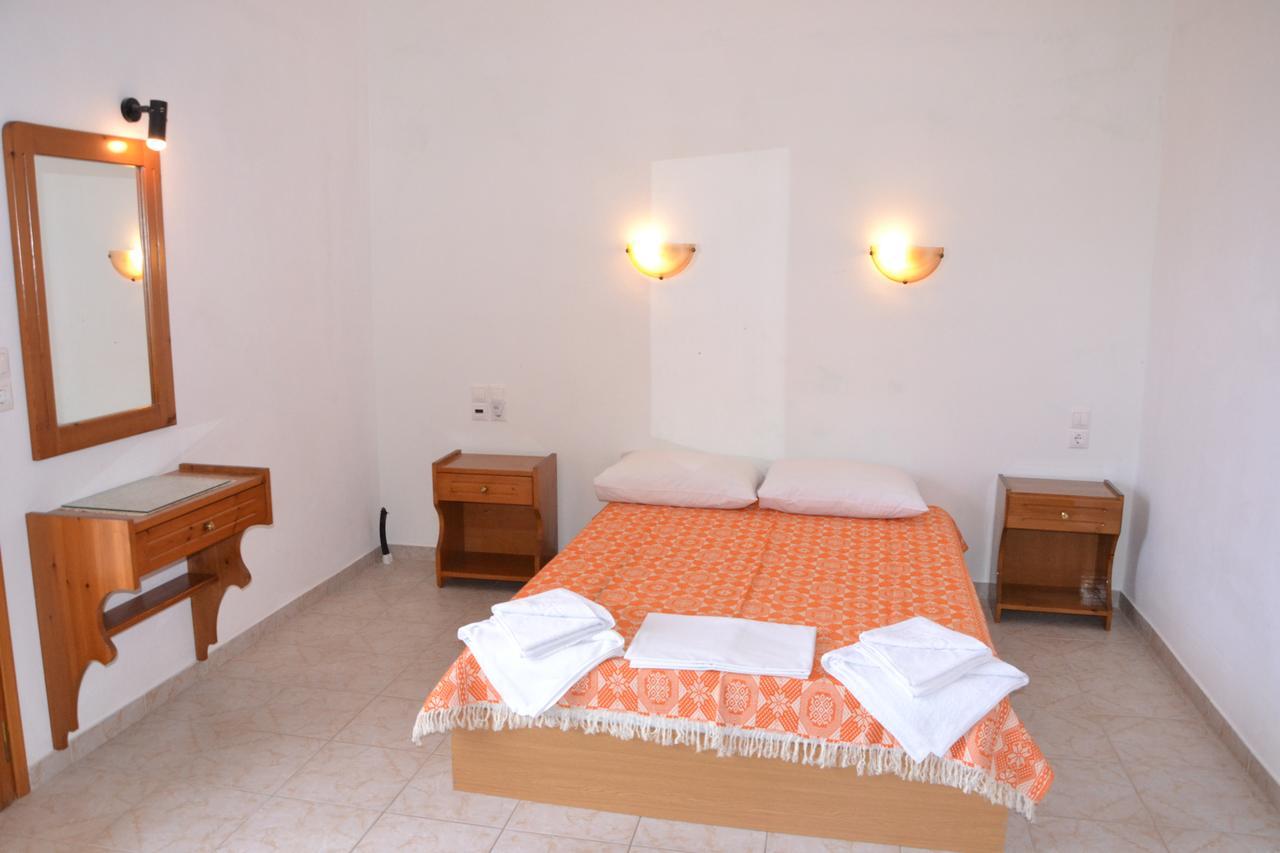 Hellen Megali Ammos (Skiathos)