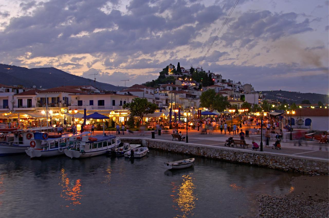 Hellen Megali Ammos (Skiathos)