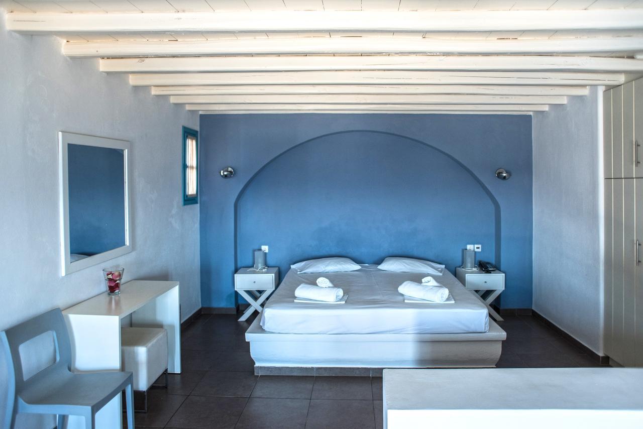 Aeri 3* Folegandros Town