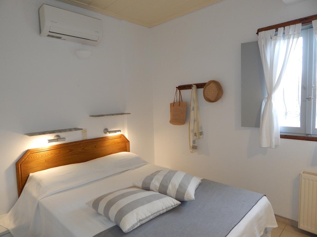 Apartment Paros Apartments *