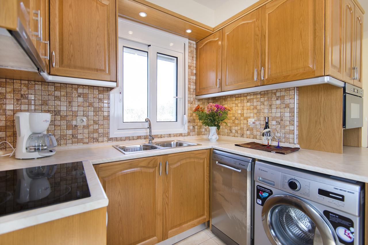 Villa White Pearl Gennadi *