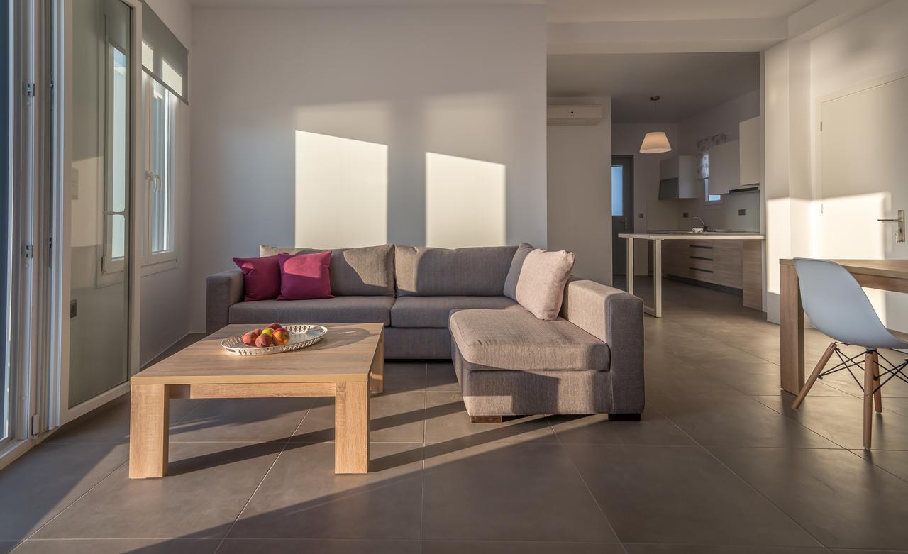 Milos Waves Luxury Apartment *