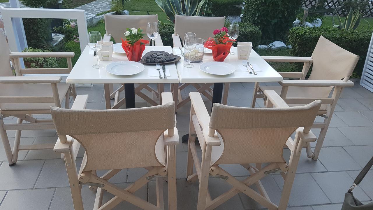 Athina Hotel