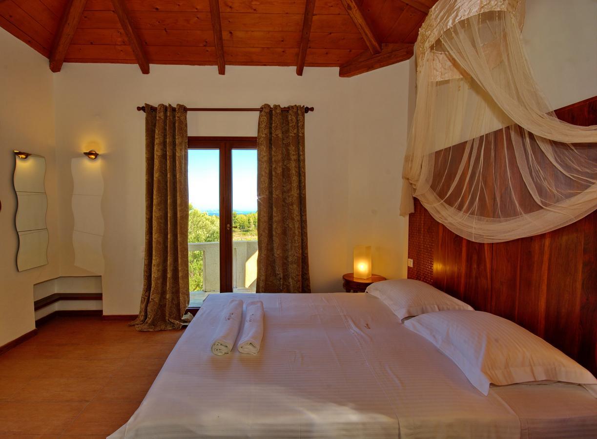 Alonissos Poikilma - Luxury In Alonissos In Nature With Private Pools * Alonnisos Town
