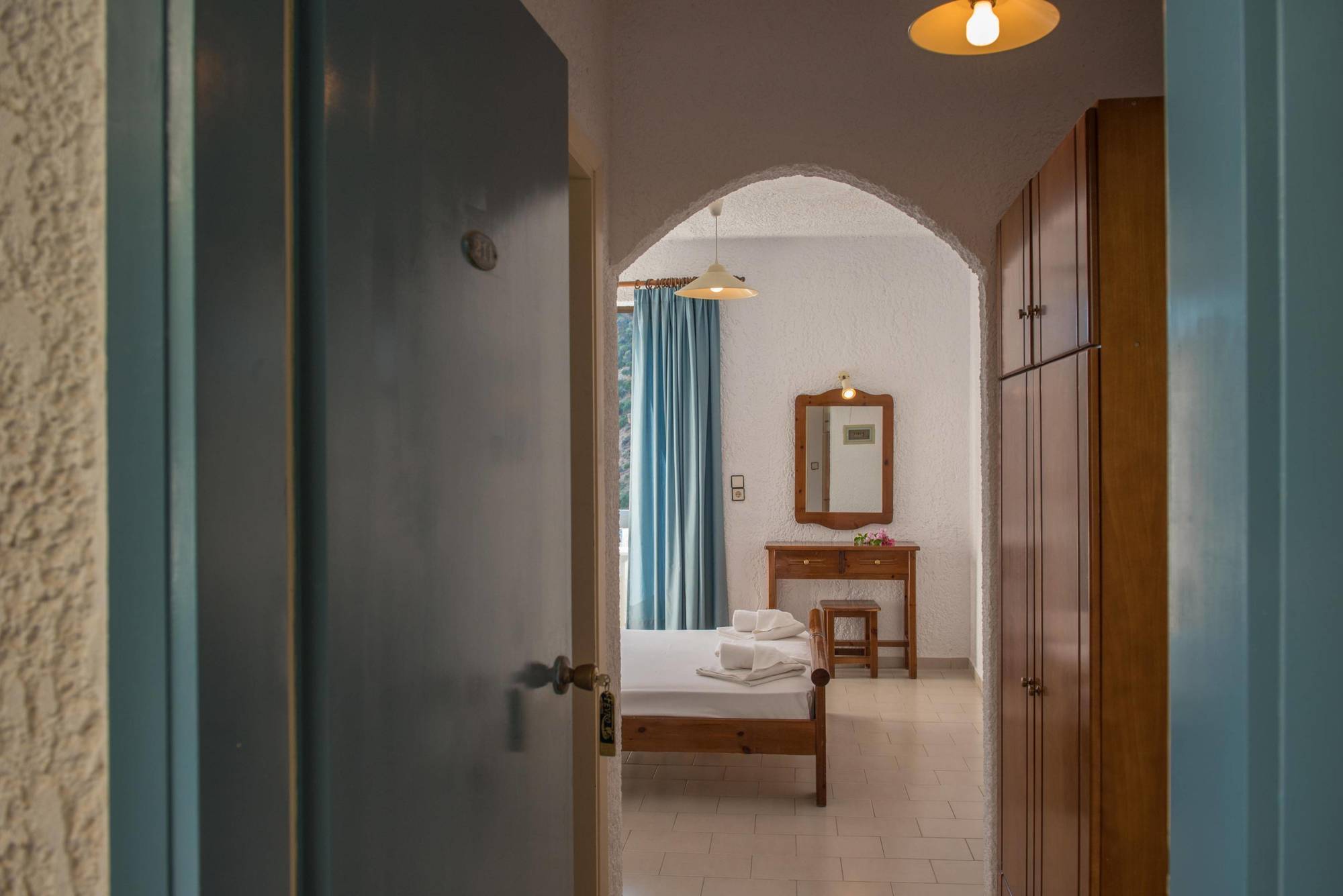 Fevro Hotel