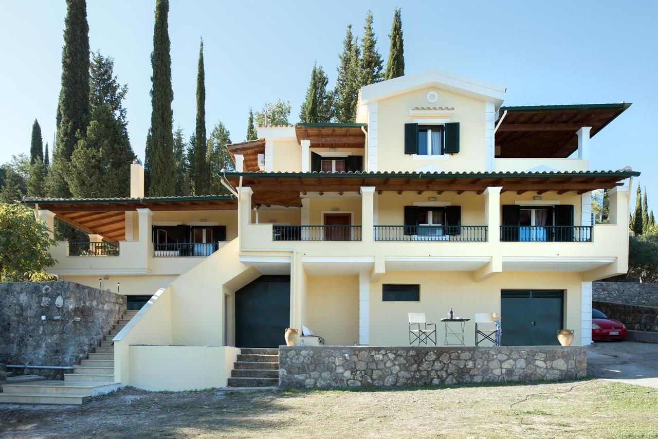Gogles House Agioi Deka (Corfu)