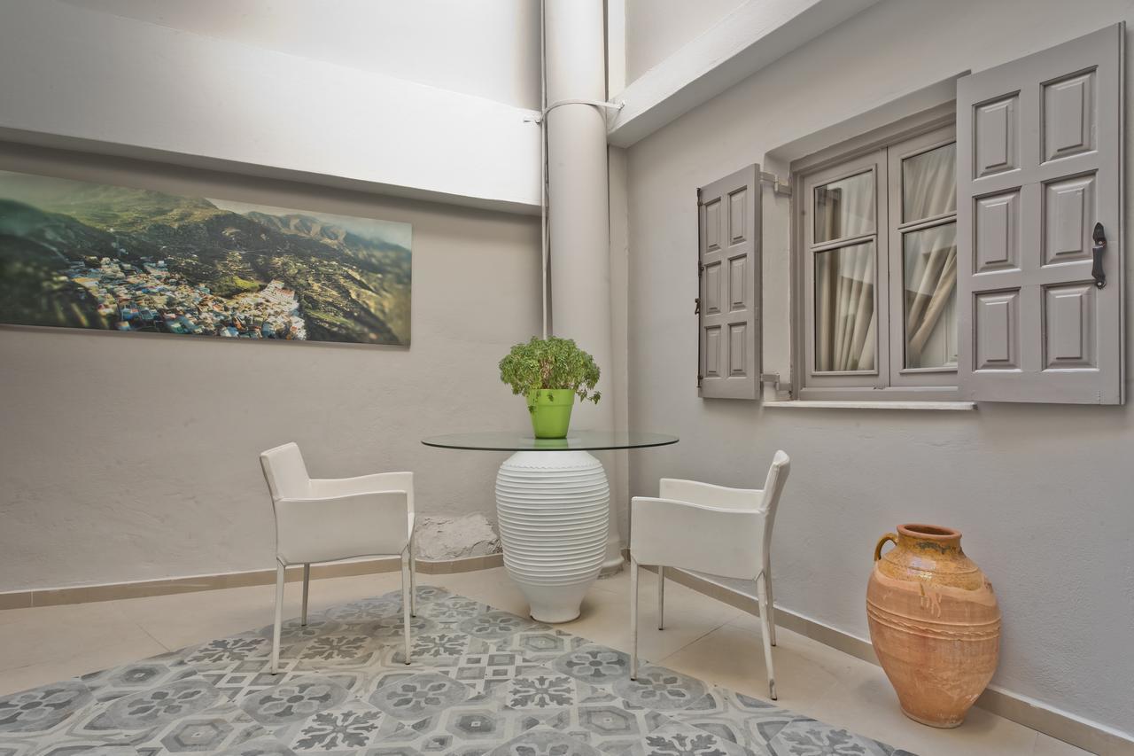 Nereus Luxurious *
