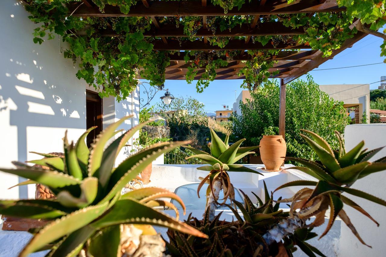 Traditional Cretan Stone House 4 *