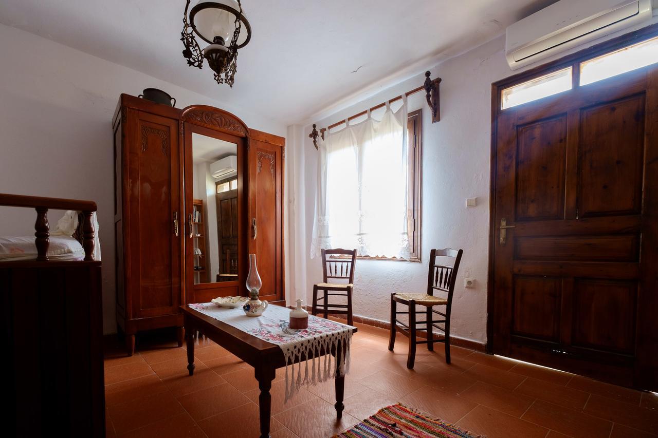 Traditional Cretan Stone House 4 *
