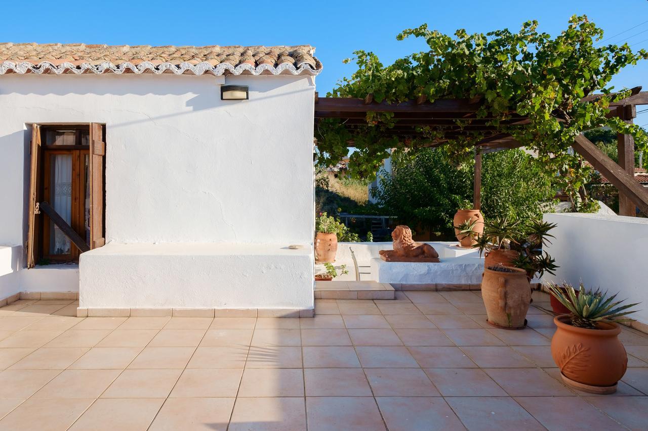 Traditional Cretan Stone House 4 *