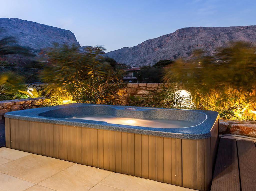 Pearl Bay 3* Vrontados