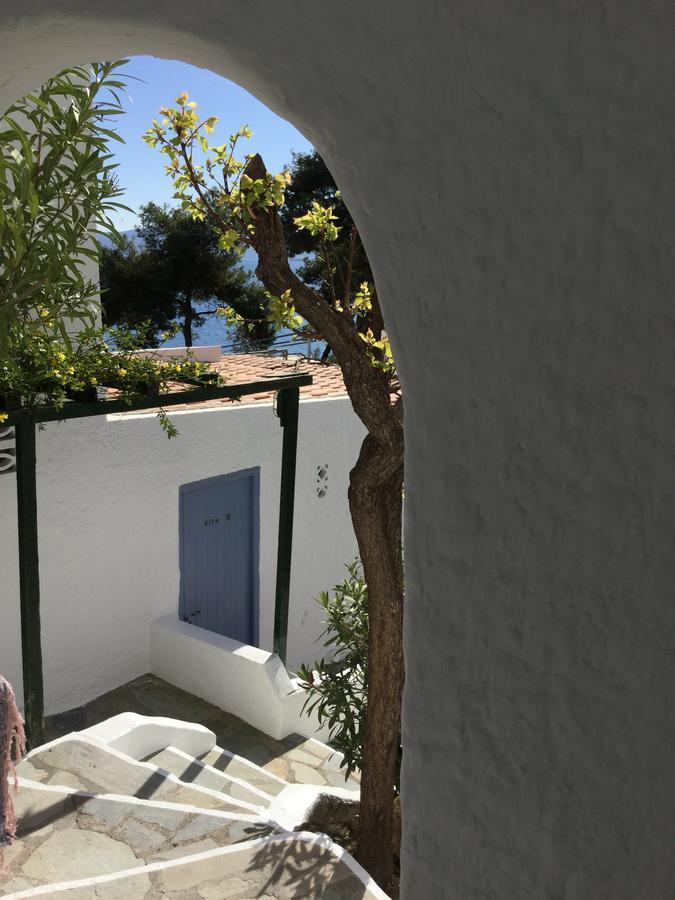 Rosys Little Village Skala (Agistri)