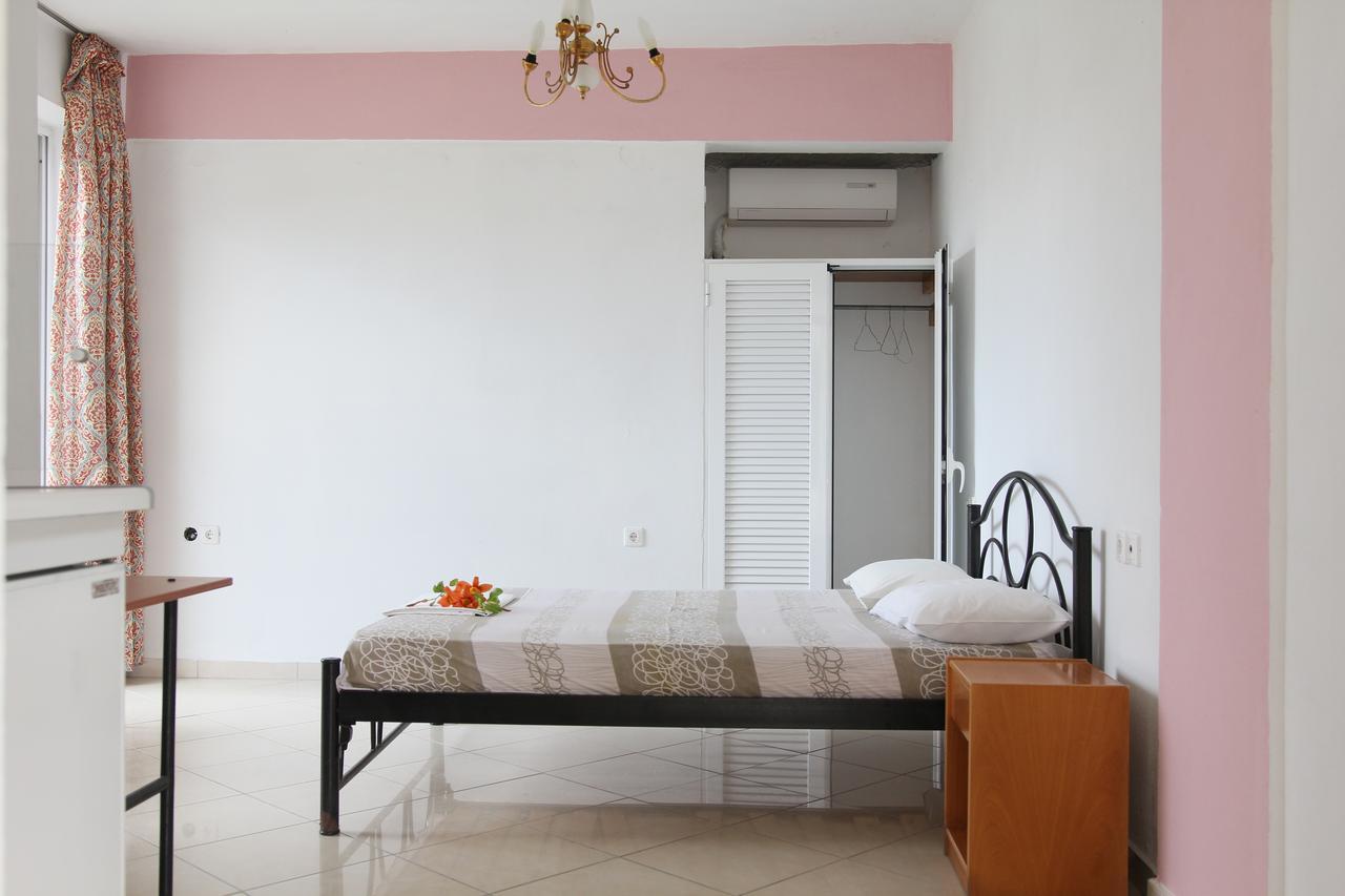 Madalenas Bed & Breakfast *