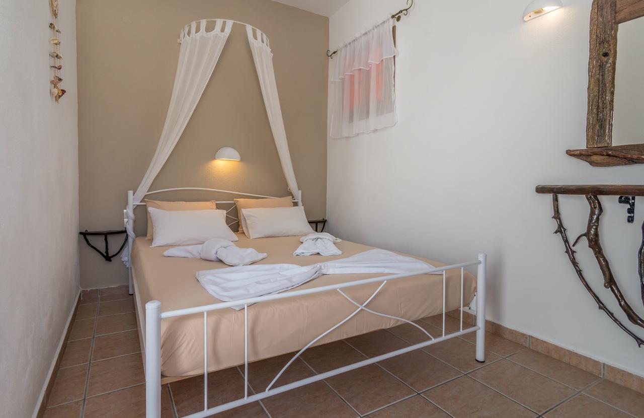 Alea Milos Guest house *