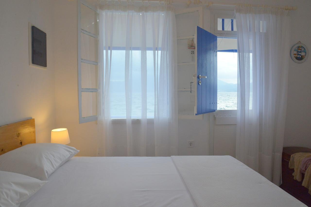 Blue Sea House Country house Klima (Milos)