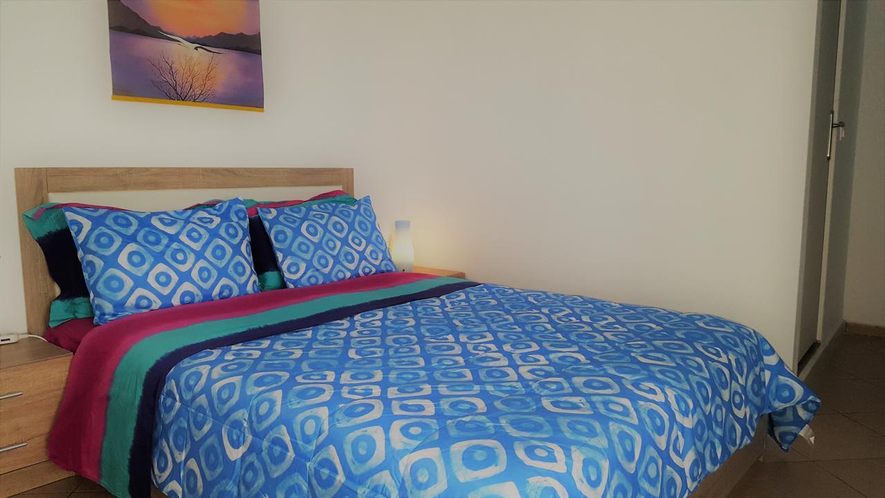 Pleasure Beachside Apartment Perissa (Santorini)