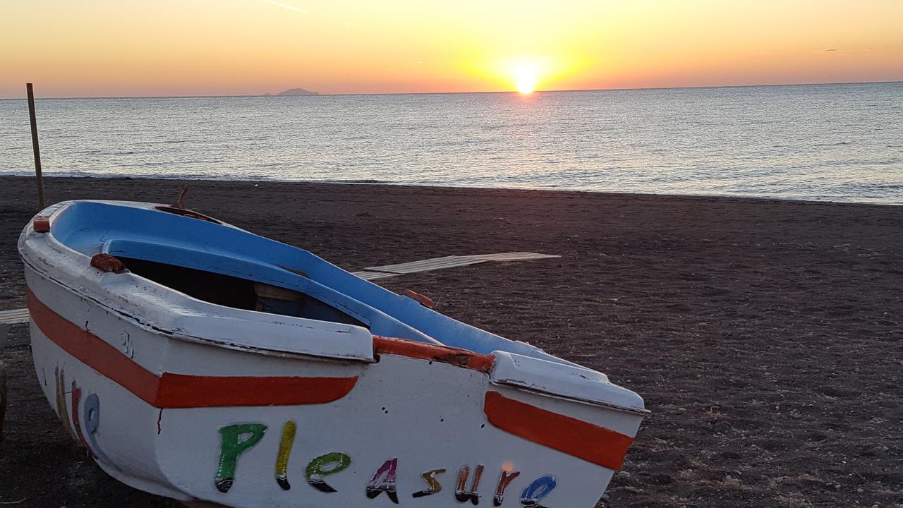 Pleasure Beachside