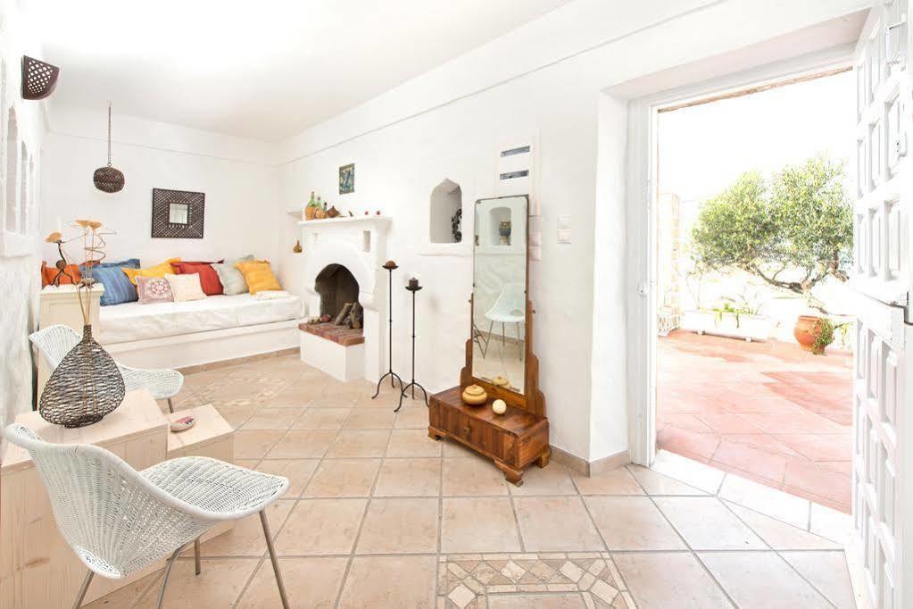 Villa Petra House *