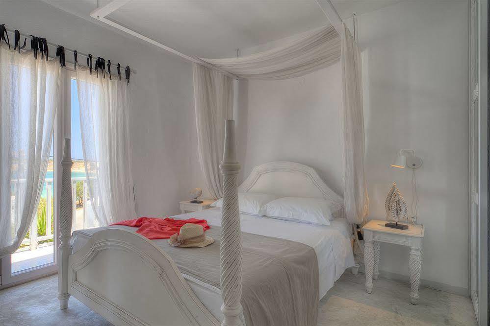 Lilly Residence-all Sea View Suites, Adults Only Hotel Naousa (Paros)