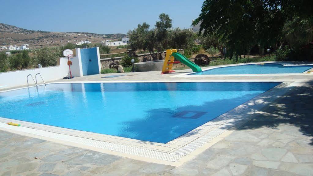 Manolis Aparthotel