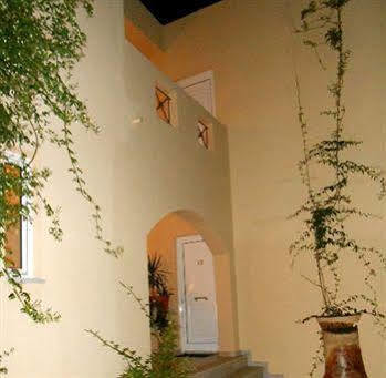 Lambrinos 2* Platanias (Crete)
