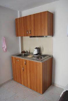 Hotel Anemos