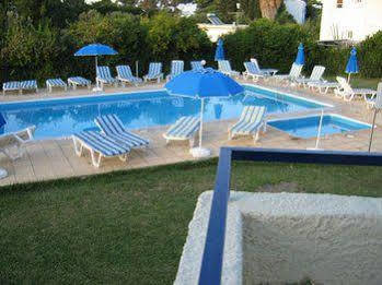Anemos Hotel 2*