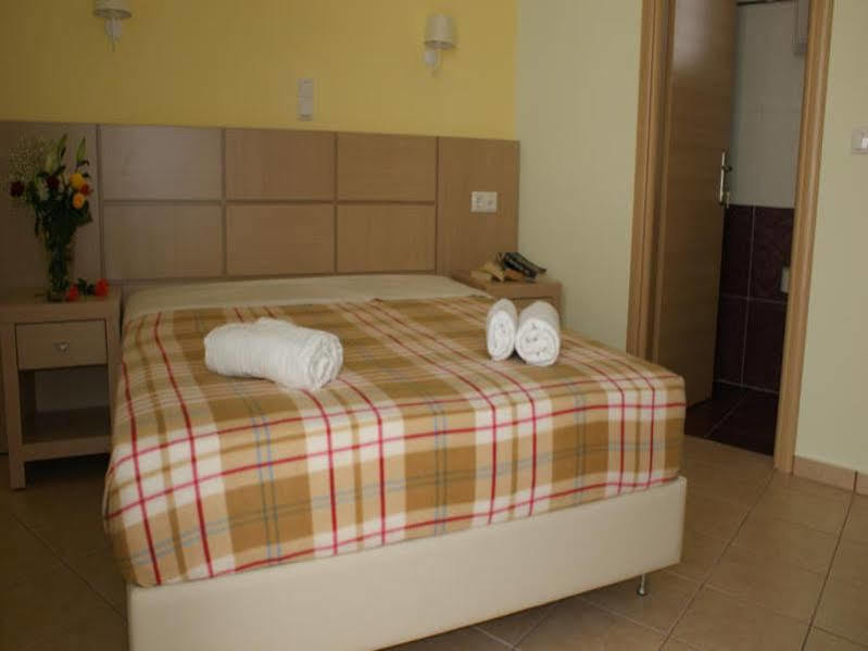 Jason & Aparthotel