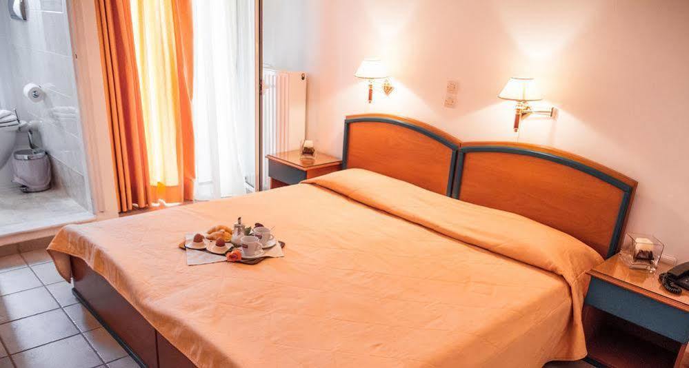 Klonos - Kyriakos Klonos Hotel Aegina