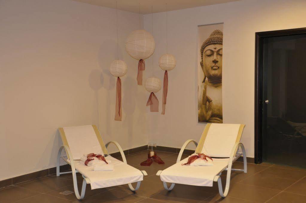 Hotel Bay