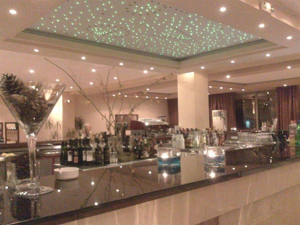 Golden Beach Hotel Nea Thesi