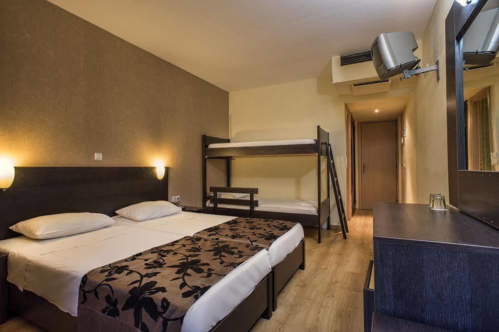 Golden Beach Nea Thesi