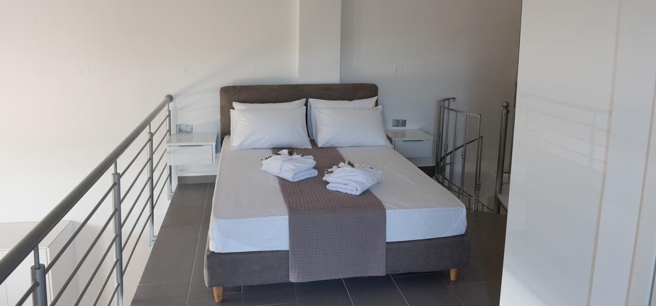 Hotel Hill 3*