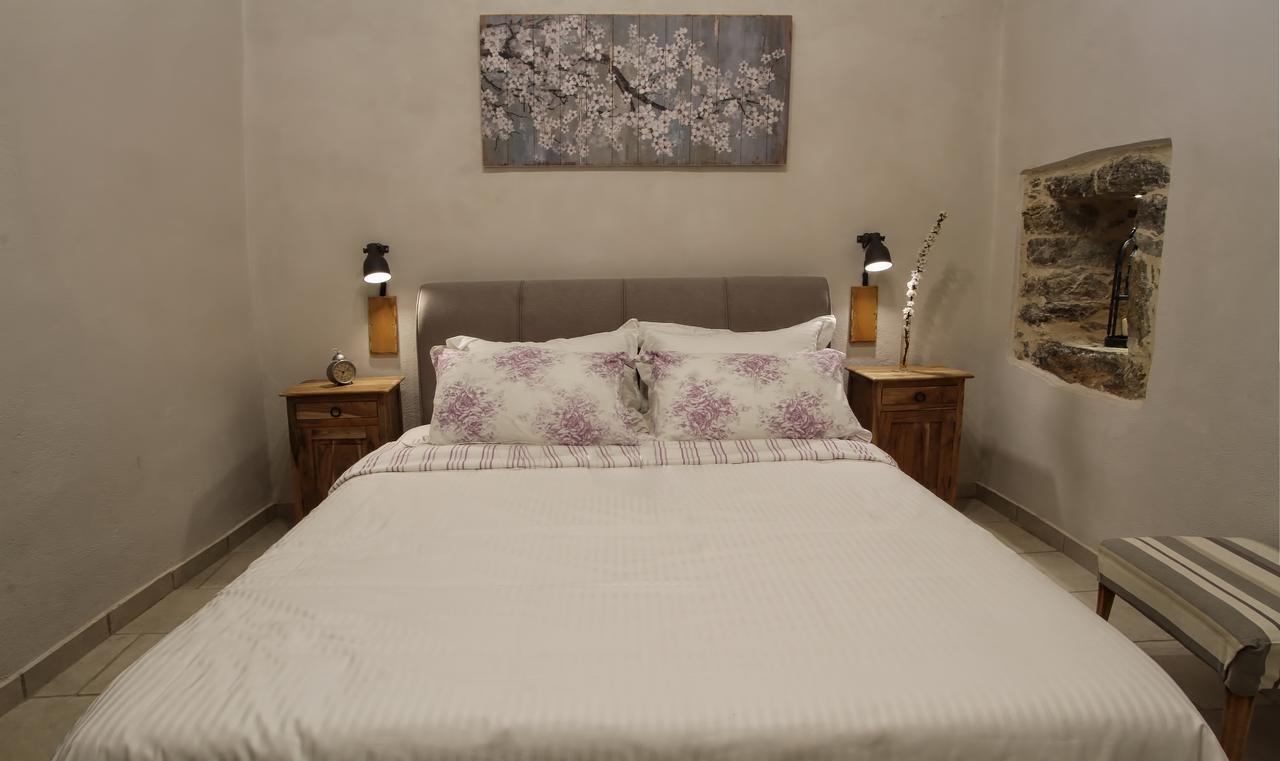 Mastic Hotel Mesta