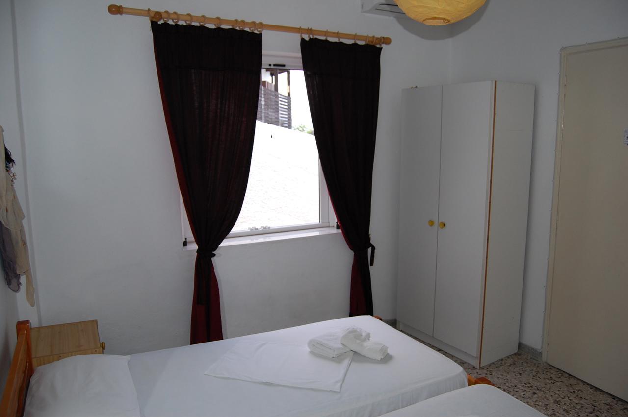 Xariklia Apartment *