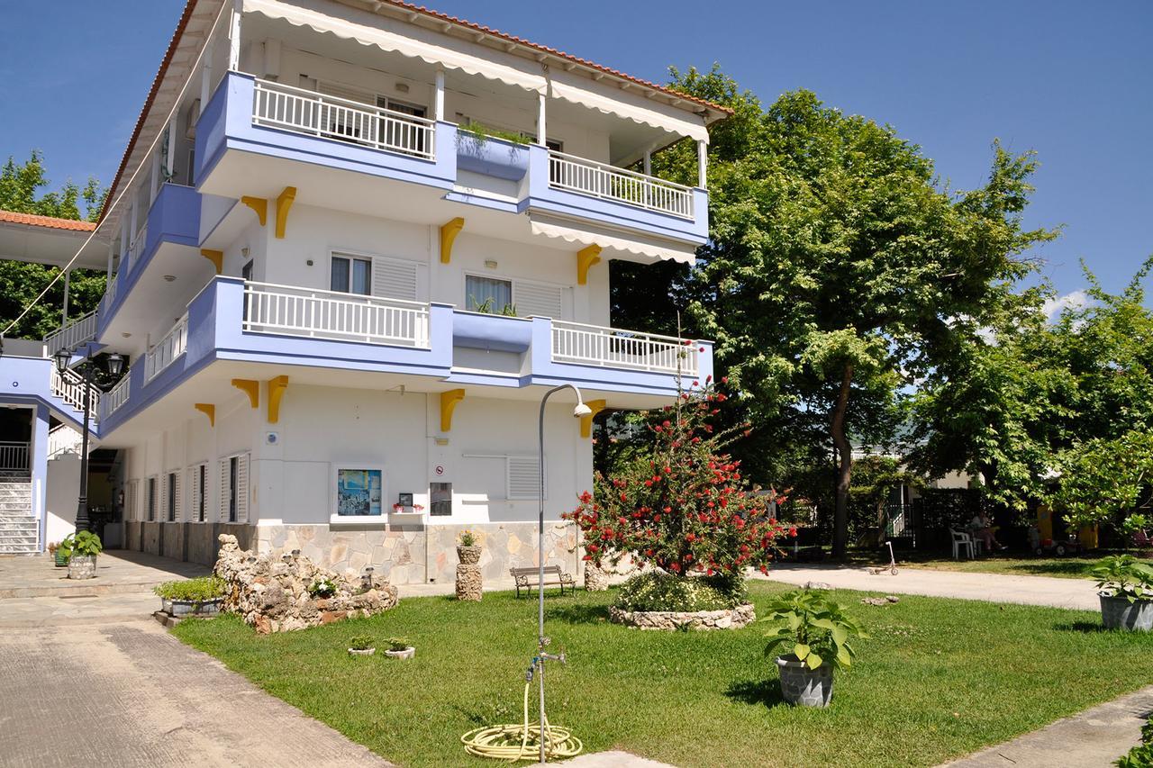 Hotel Armiriki 3*