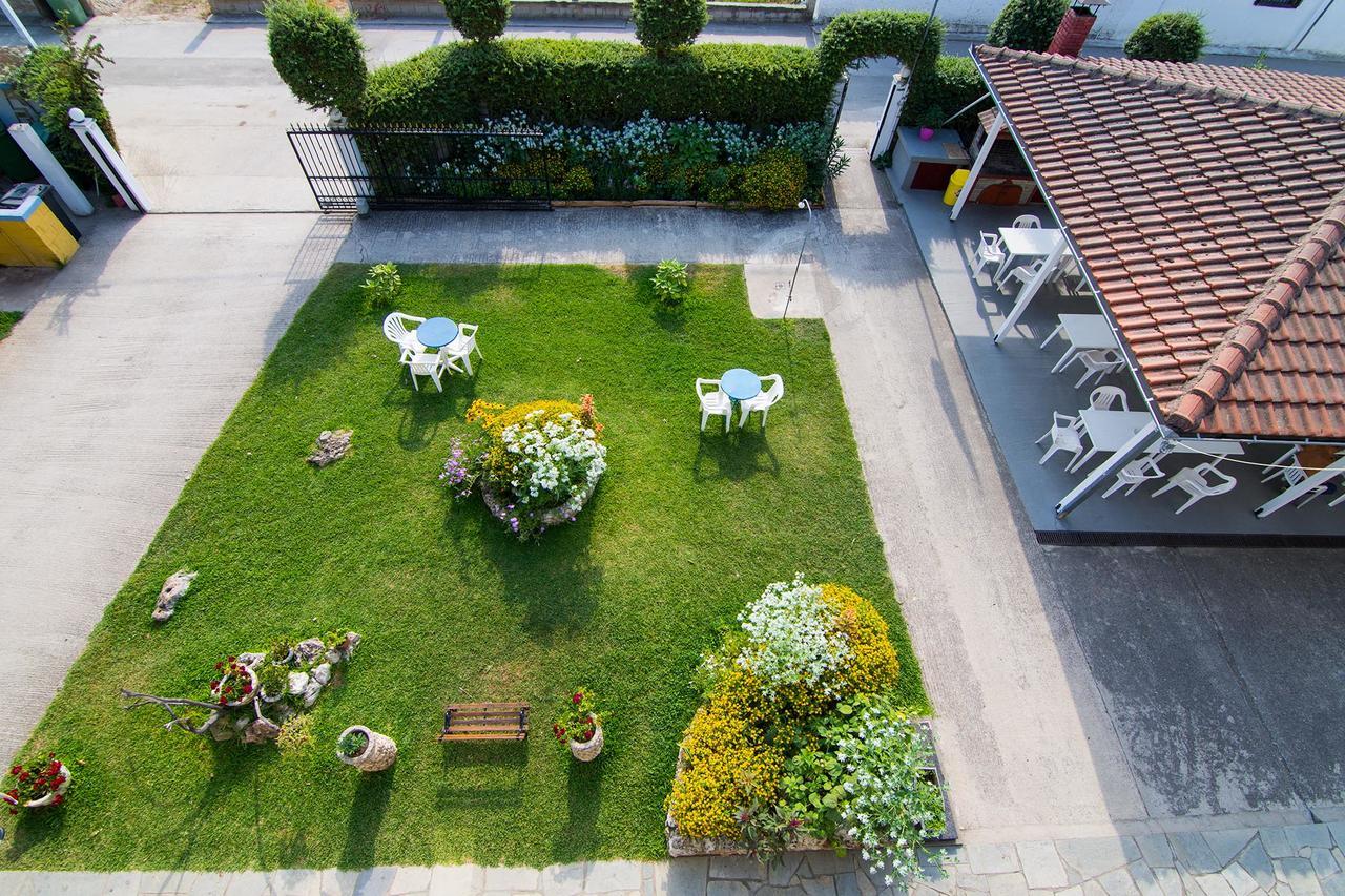Hotel Armiriki 3*