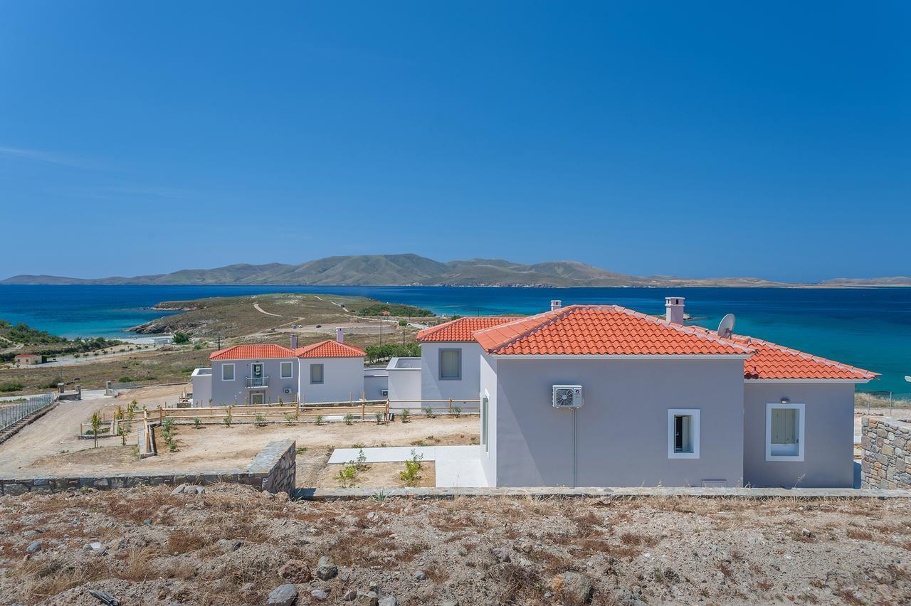 Villa Thoas Residences *