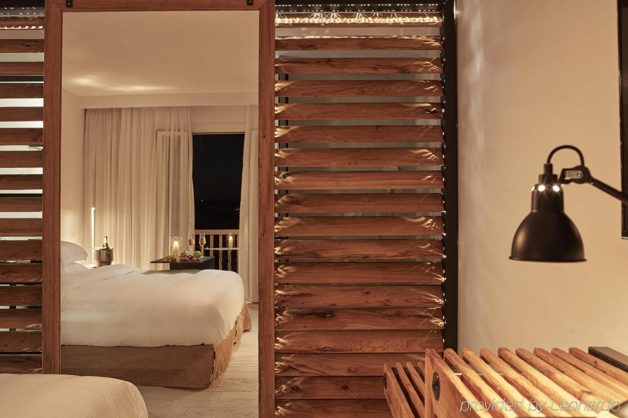 Royal Myconian - Leading Of The World Resort 5*