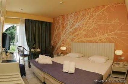 Dassia Chandris Hotel Limni (Corfu)
