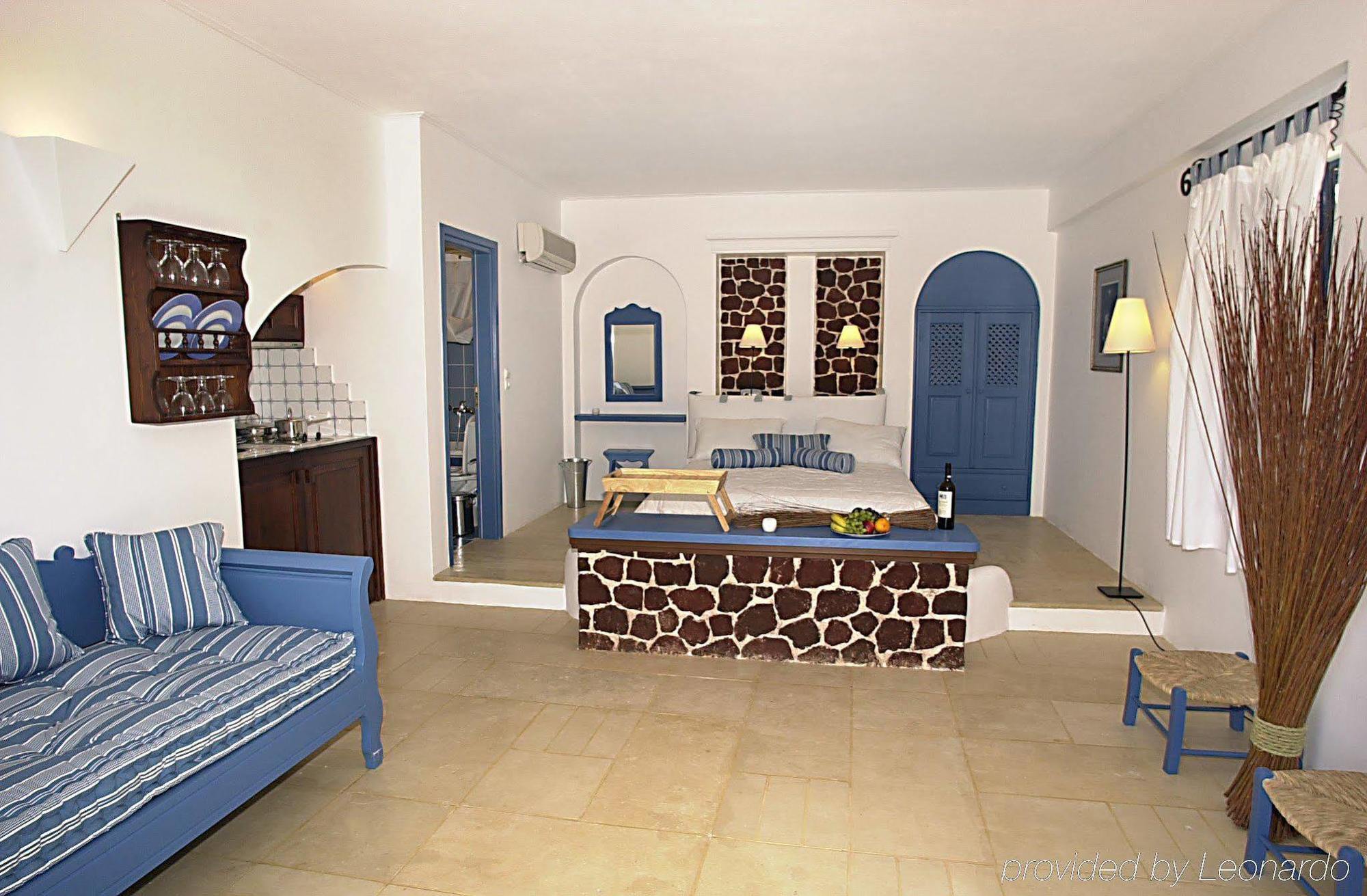 Tamarix Del Mar 5* Kamari (Santorini)