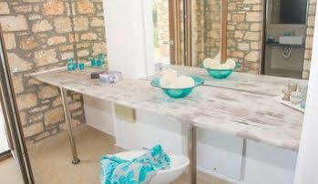 Villa Pefkos Hillside *